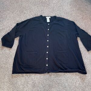 Ulla Popken 100% Cotton black cardigan. 3/4 sleeve with oyster shell button. 32